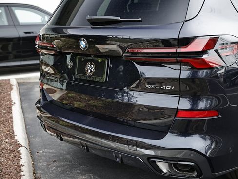 New 2026 BMW X5 xDrive40i w/ Executive Package image 13