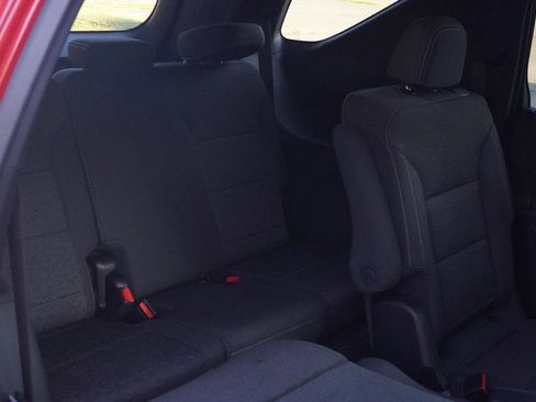 New 2026 Chevrolet Traverse LT w/ Sun and Wheel Package image 32