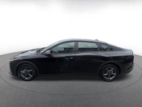 Used 2025 Kia K4 FWD image 7