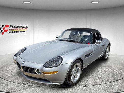 Used 2002 BMW Z8 image 9