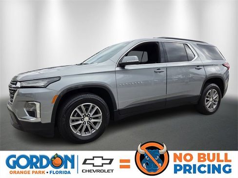 Certified 2024 Chevrolet Traverse LT image 1