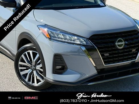 Used 2024 Nissan Kicks SR FWD image 6