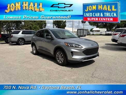 Used 2022 Ford Escape SE FWD image 17