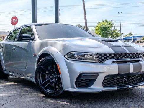 Used 2023 Dodge Charger Scat Pack RWD image 3