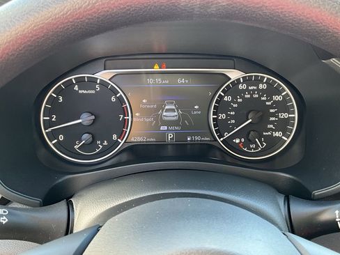 Used 2024 Nissan Altima 2.5 SV image 25