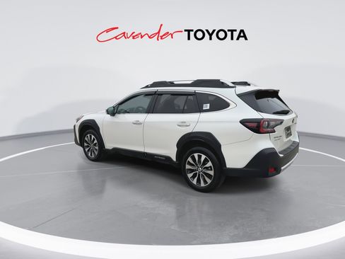 Used 2025 Subaru Outback Touring XT image 6