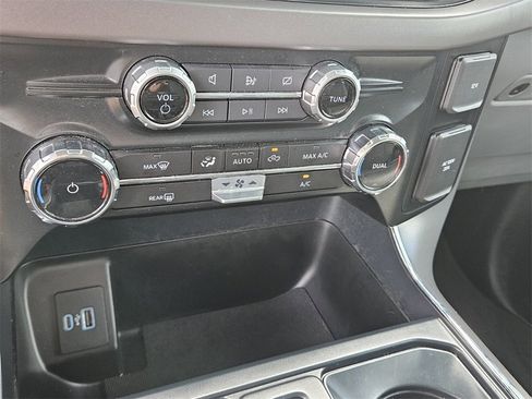 Used 2024 Ford F150 XLT w/ Mobile Office Package image 22