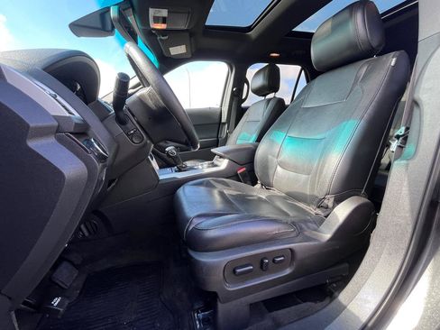 Used 2015 Ford Explorer Limited w/ Equipment Group 302A AWD/4WD image 22