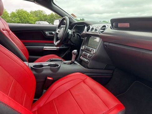 Used 2019 Ford Mustang GT Premium w/ GT Performance Package RWD image 20