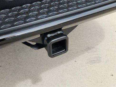 New 2026 Chevrolet Colorado ZR2 w/ Technology Package AWD/4WD image 22