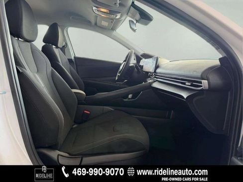 Used 2024 Hyundai Elantra SEL image 15
