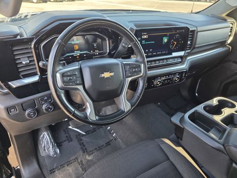 Used 2023 Chevrolet Silverado 1500 LT w/ Protection Package image 27