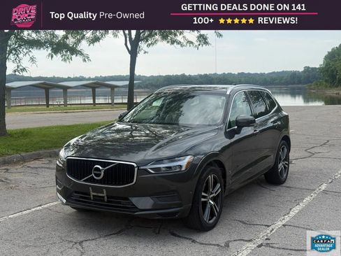 Used 2018 Volvo XC60 T5 Momentum w/ Vision Package AWD/4WD image 1