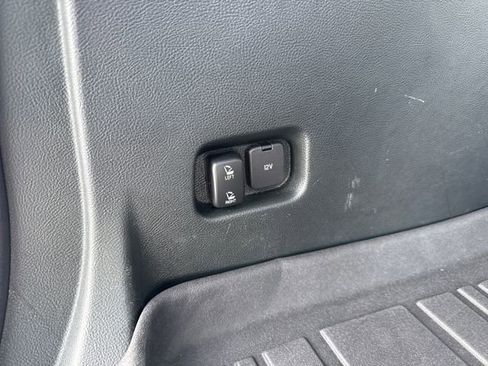 Used 2018 Ford Edge Titanium w/ Equipment Group 301A image 31