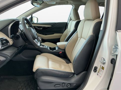 Used 2025 Subaru Outback Limited w/ Popular Package #2 image 11