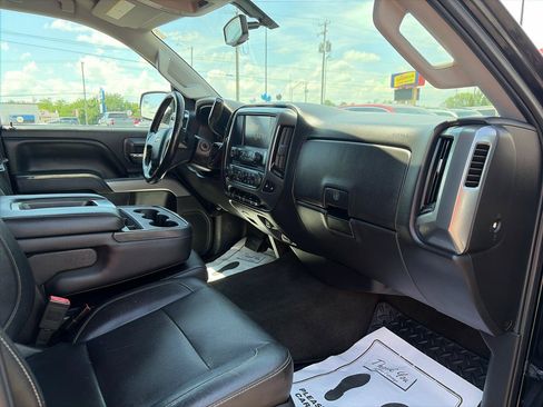 Used 2015 Chevrolet Silverado 2500 LT w/ LT Convenience Package AWD/4WD image 13