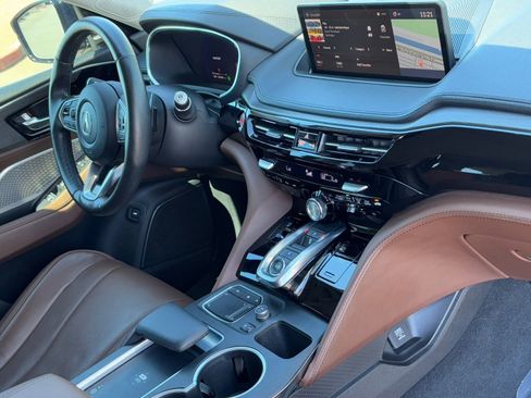 Used 2022 Acura MDX SH-AWD w/ Advance Package image 11