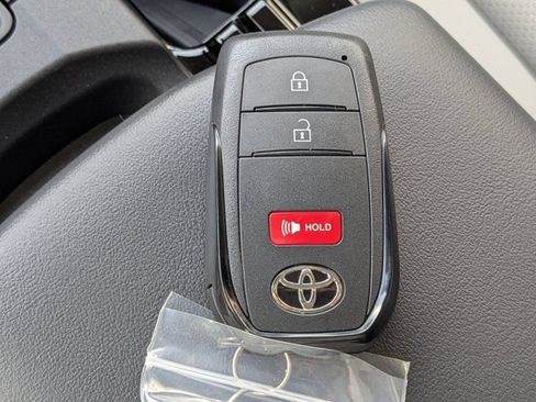 New 2025 Toyota Prius XLE FWD image 58