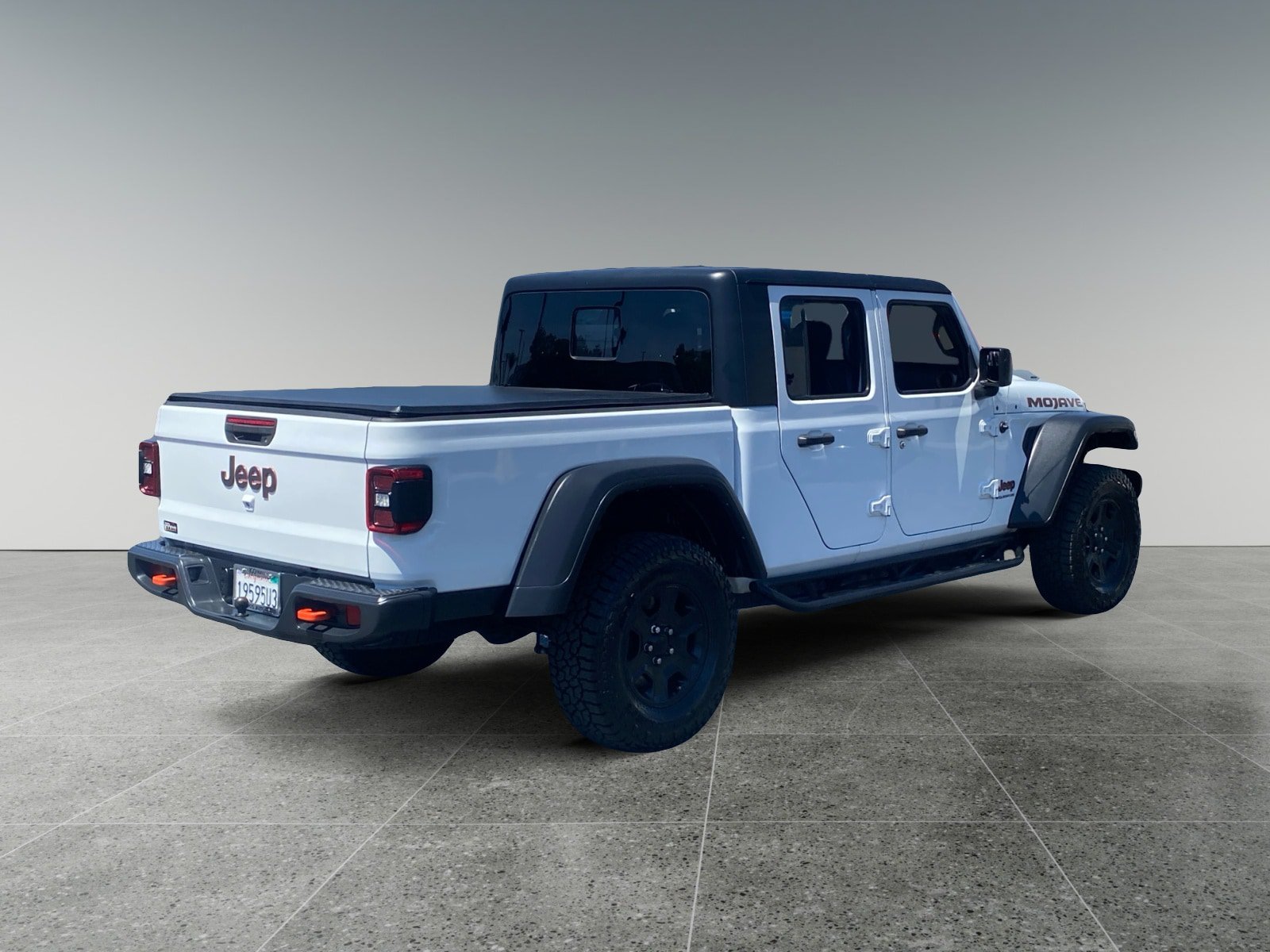 Used 2023 Jeep Gladiator Mojave w/ LED Lighting Group AWD/4WD image 5