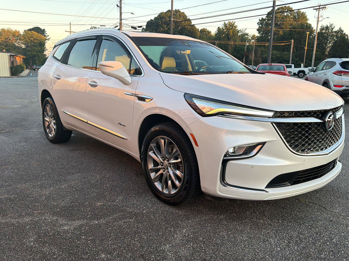 Used 2023 Buick Enclave Avenir FWD image 15