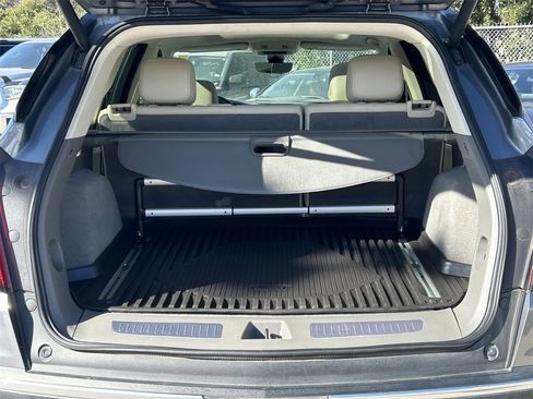 Used 2020 Cadillac XT5 Premium Luxury image 14