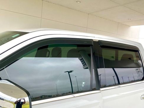 Used 2022 RAM 1500 Limited w/ Body Color Bumper Group AWD/4WD image 13