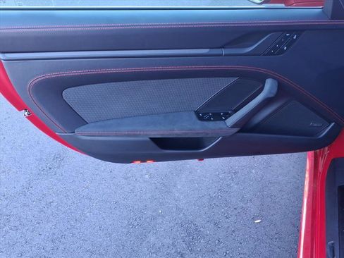 Used 2025 Porsche 911 Carrera GTS image 9