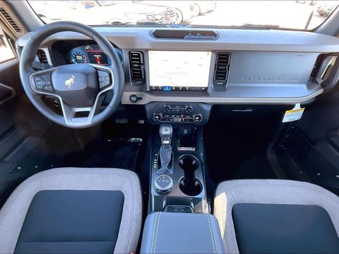 New 2025 Ford Bronco Big Bend image 5