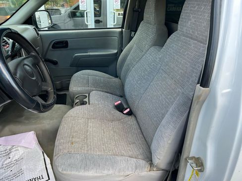 Used 2007 Chevrolet Colorado W/T AWD/4WD image 12