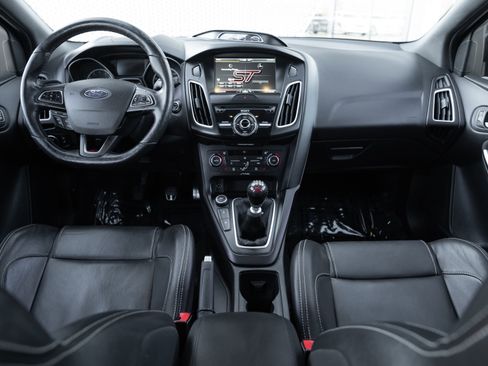Used 2015 Ford Focus ST w/ Equipment Group 402A image 8