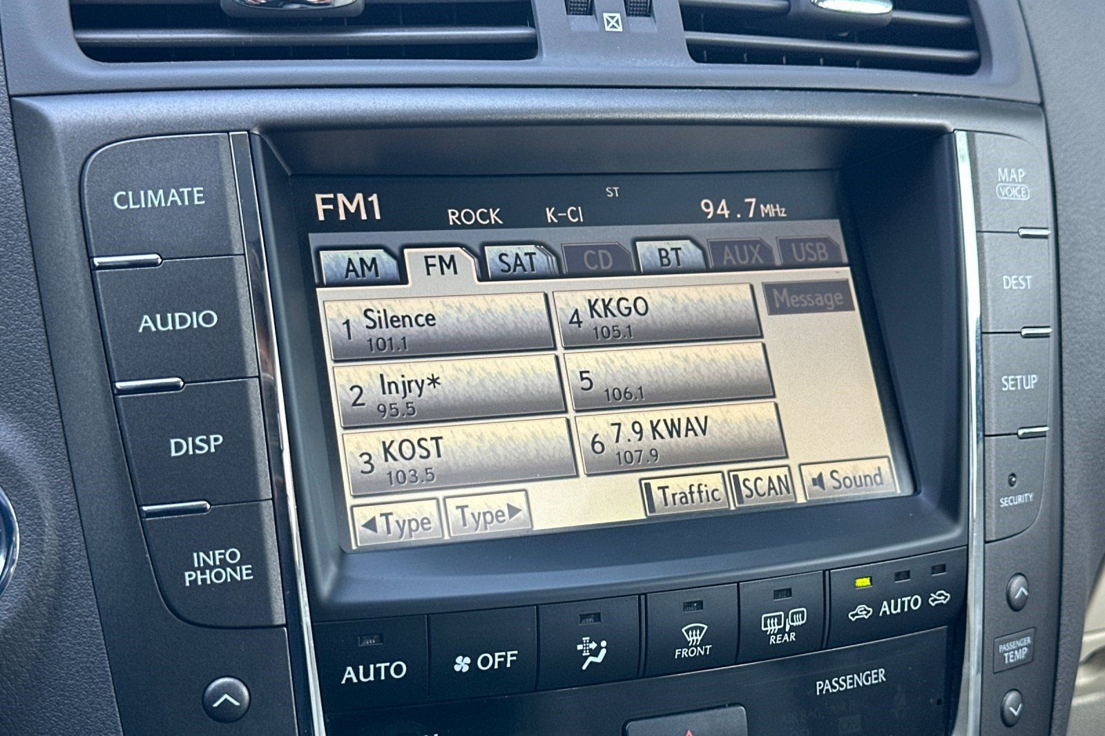 Used 2011 Lexus IS 350 AWD w/ Luxury Plus Value Edition image 21