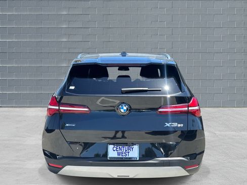Used 2025 BMW X3 xDrive30i w/ Convenience Package AWD/4WD image 4