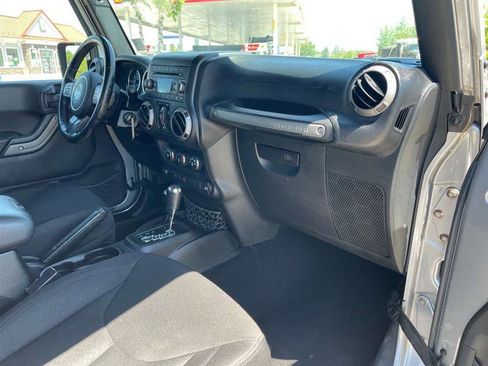 Used 2016 Jeep Wrangler Unlimited Sport w/ Quick Order Package 24S AWD/4WD image 84