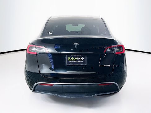 Used 2020 Tesla Model Y Long Range image 7