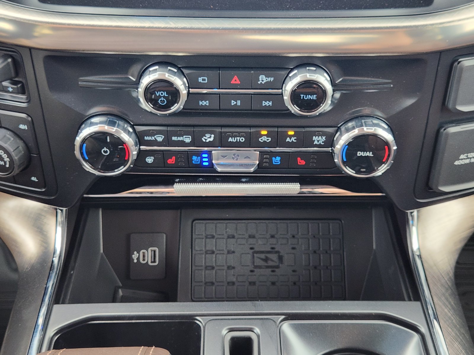 New 2026 Ford F150 King Ranch w/ Equipment Group 601A High AWD/4WD image 19