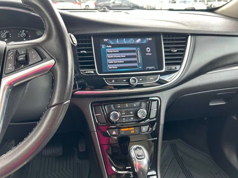 Used 2018 Buick Encore Preferred w/ LPO, Road Trip Package FWD image 19