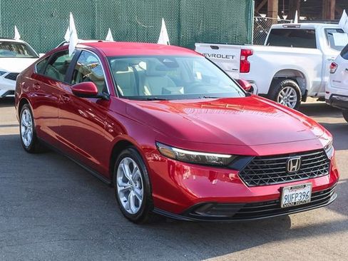 Used 2025 Honda Accord LX image 3