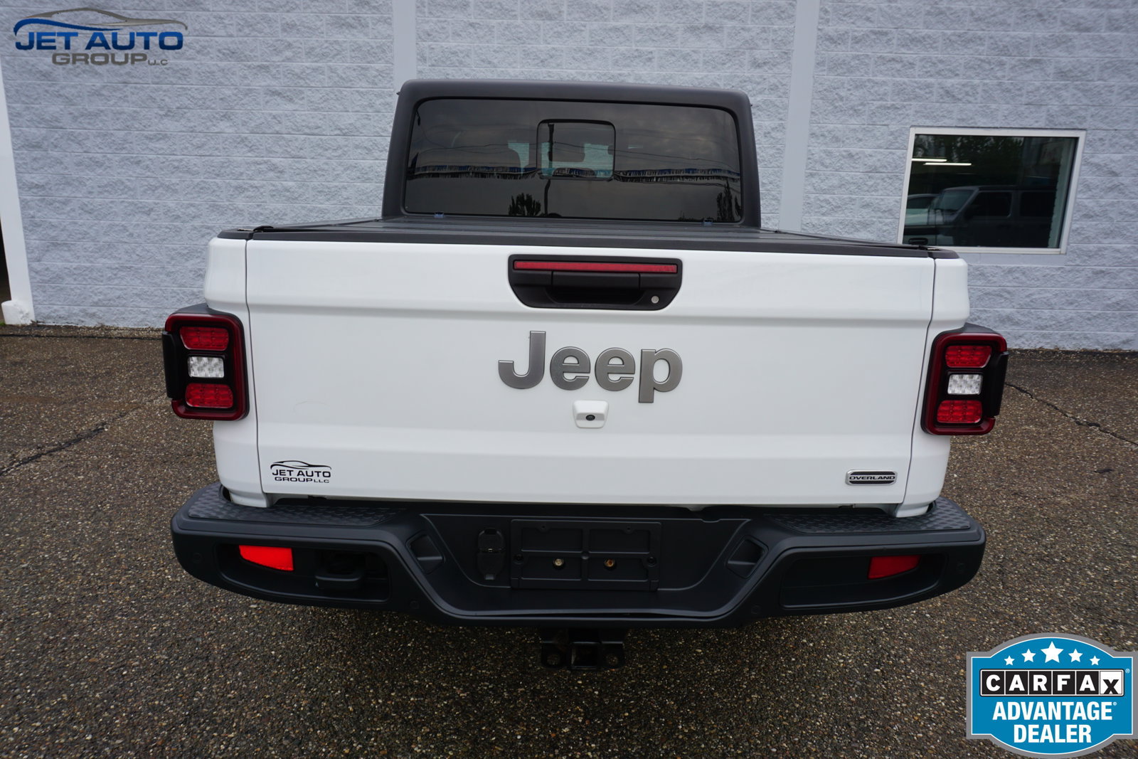 Used 2020 Jeep Gladiator Overland AWD/4WD image 15
