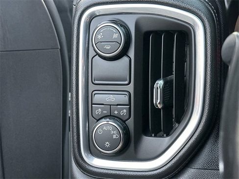 Used 2019 Chevrolet Silverado 1500 LT w/ All-Star Edition image 16