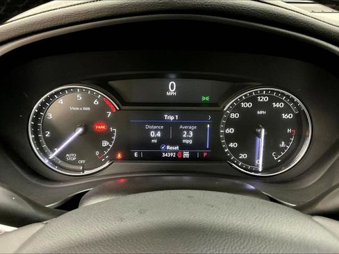 Certified 2023 Cadillac XT4 Luxury w/ Cold Weather Package image 13