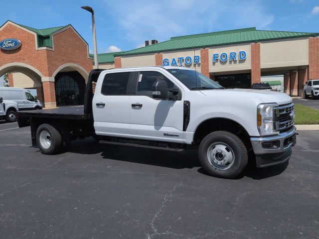 New 2027 Ford F350 XL w/ XL Chrome Package AWD/4WD image 2