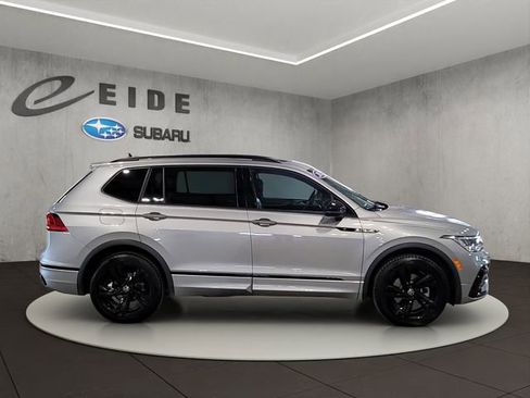 Used 2023 Volkswagen Tiguan SE R-Line AWD/4WD image 5