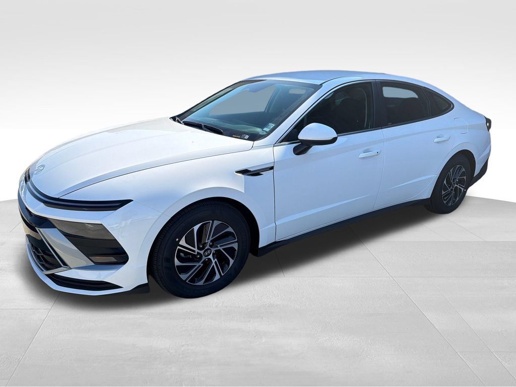 New 2026 Hyundai Sonata Blue FWD 360° Tour