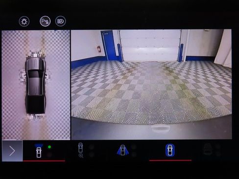 Used 2024 GMC Canyon AT4X image 14