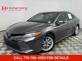 Used 2019 Toyota Camry XLE image 1