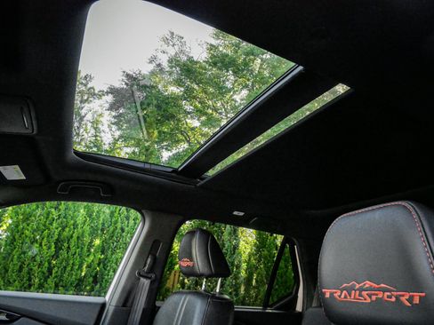 Certified 2025 Honda Pilot TrailSport image 27