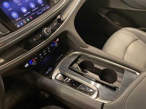 Used 2023 Buick Enclave Essence w/ Experience Buick Package AWD/4WD image 13