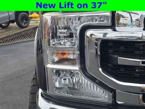Used 2022 Ford F250 Lariat w/ Tremor Off-Road Package image 7
