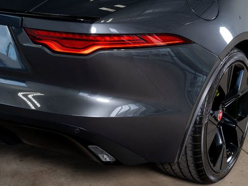 Used 2021 Jaguar F-TYPE Coupe RWD image 13