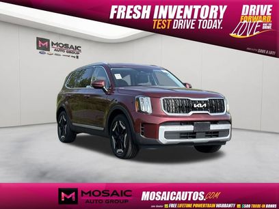 Used 2023 Kia Telluride EX w/ EX Captain's Chair Package